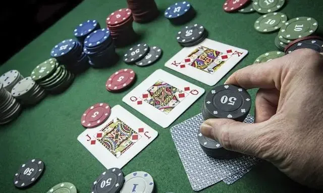 德学院-最专业的华人德州扑克学习与策略分享社区