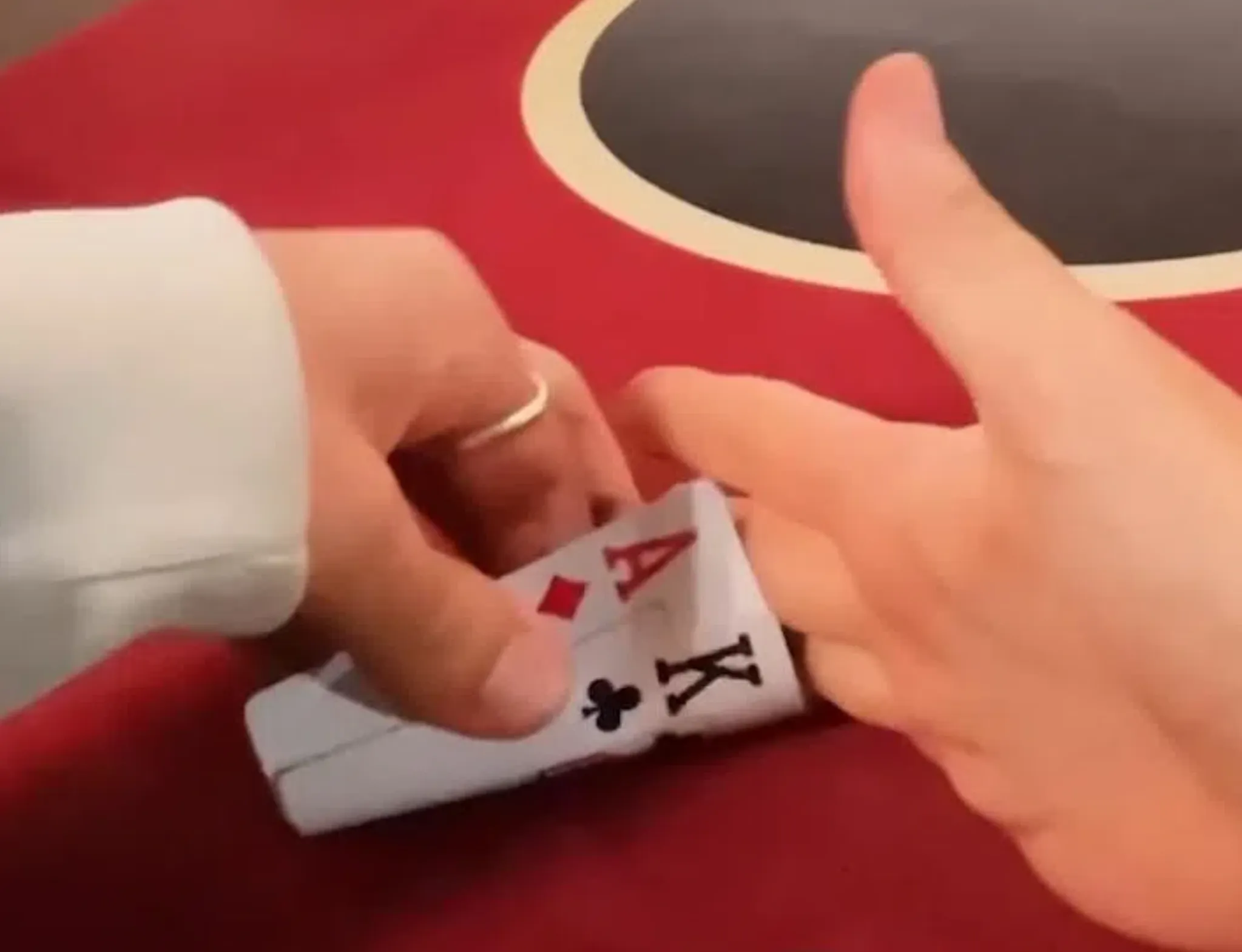 德学院-最专业的华人德州扑克学习与策略分享社区