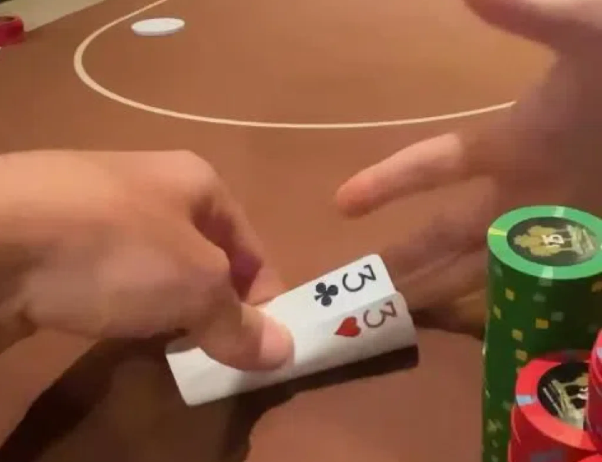 德学院-最专业的华人德州扑克学习与策略分享社区